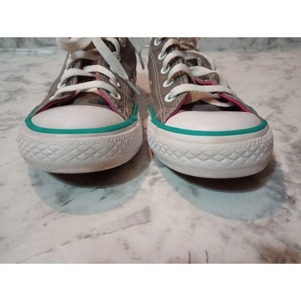 Converse All-Star Shoes Size 2
